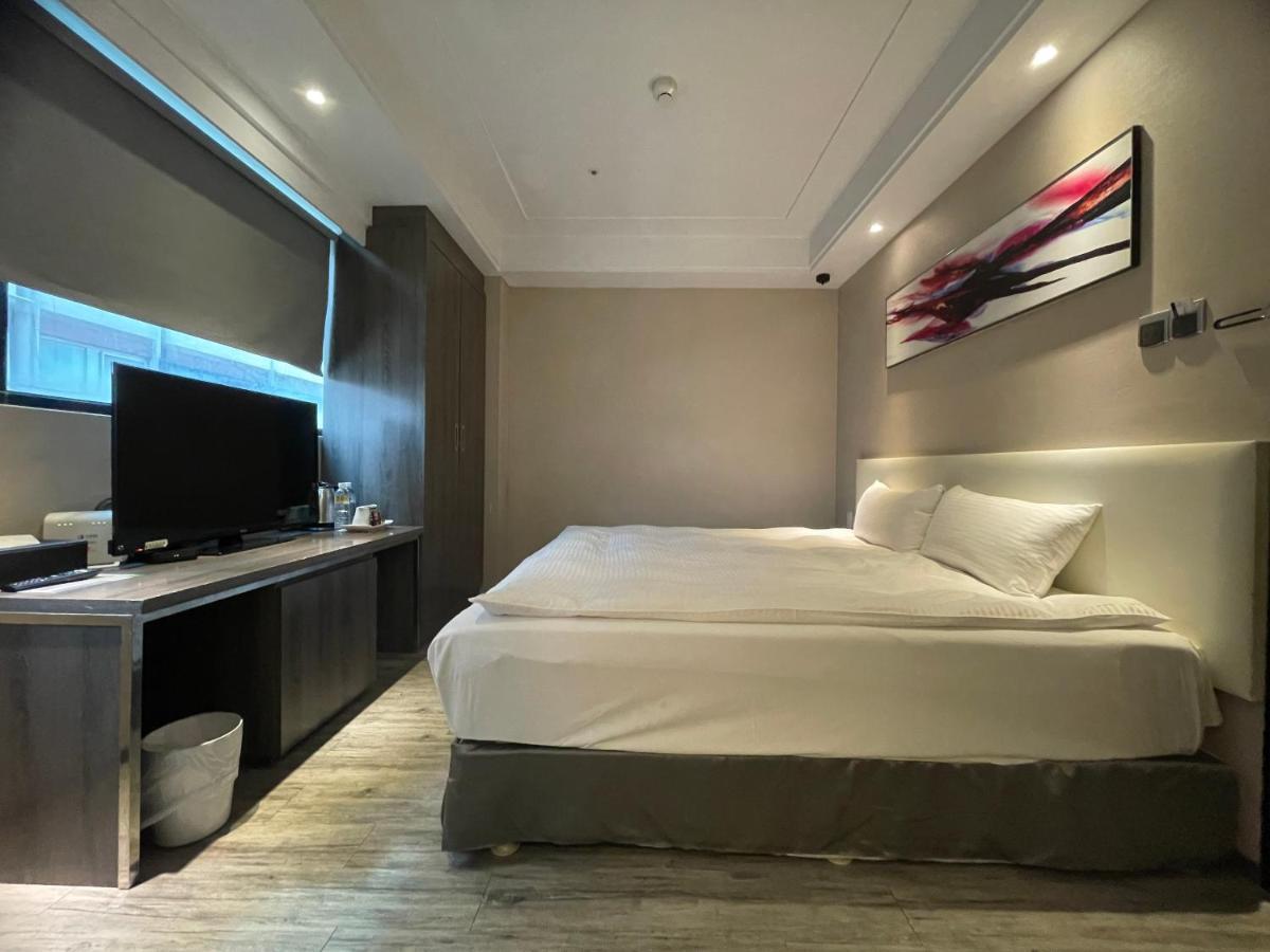 Yongyue Hotel Kaohsiung Eksteriør billede