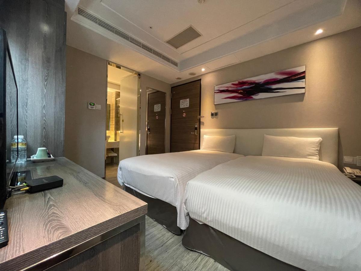 Yongyue Hotel Kaohsiung Eksteriør billede