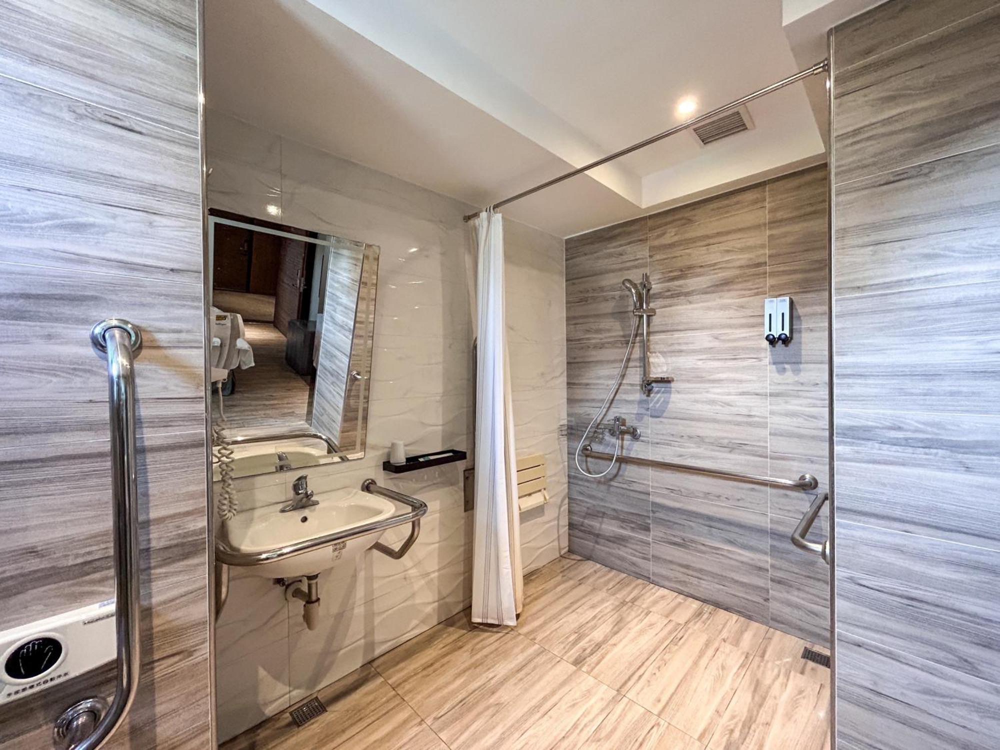 Yongyue Hotel Kaohsiung Eksteriør billede