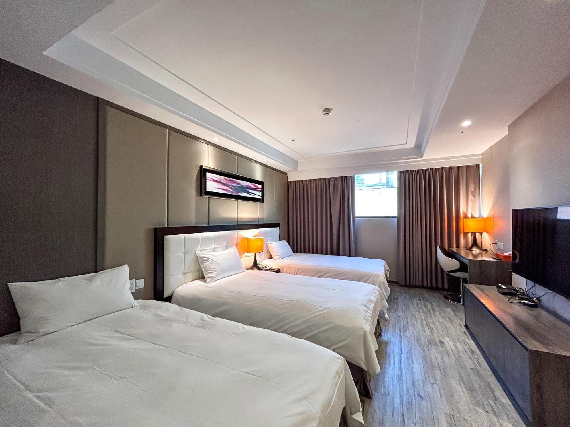 Yongyue Hotel Kaohsiung Eksteriør billede