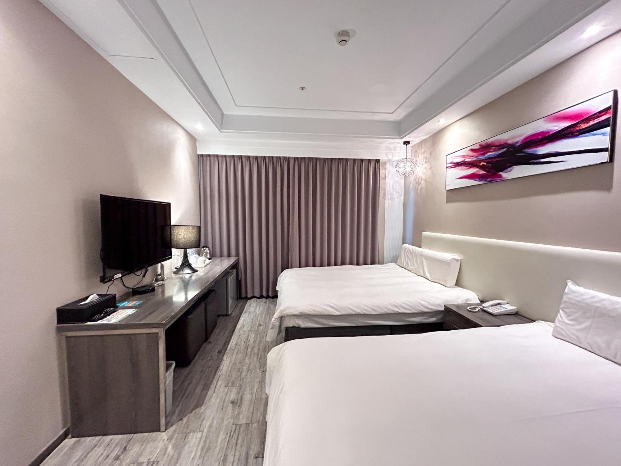 Yongyue Hotel Kaohsiung Eksteriør billede