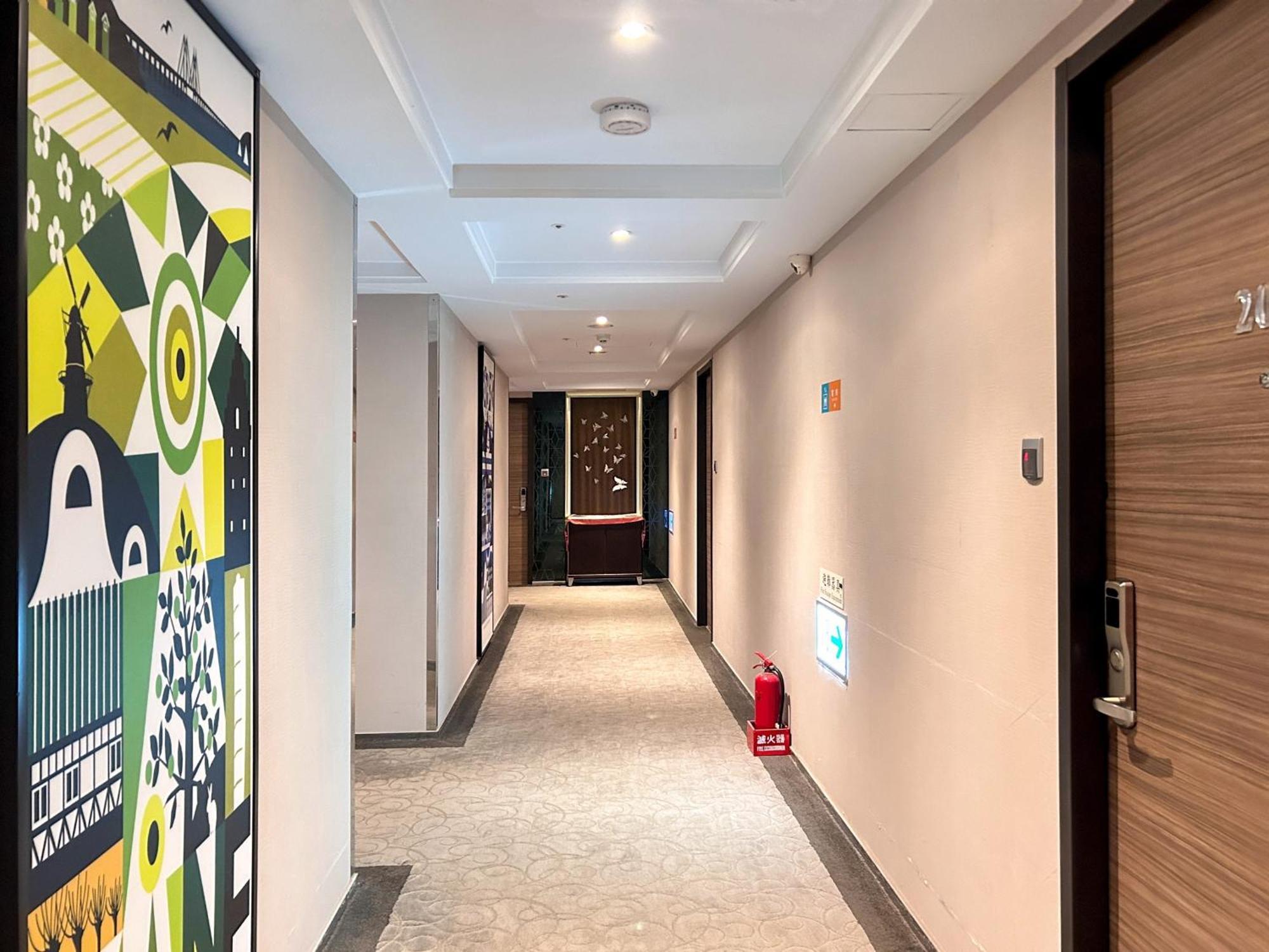 Yongyue Hotel Kaohsiung Eksteriør billede
