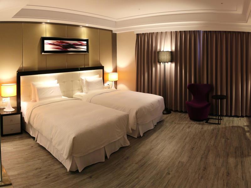 Yongyue Hotel Kaohsiung Eksteriør billede